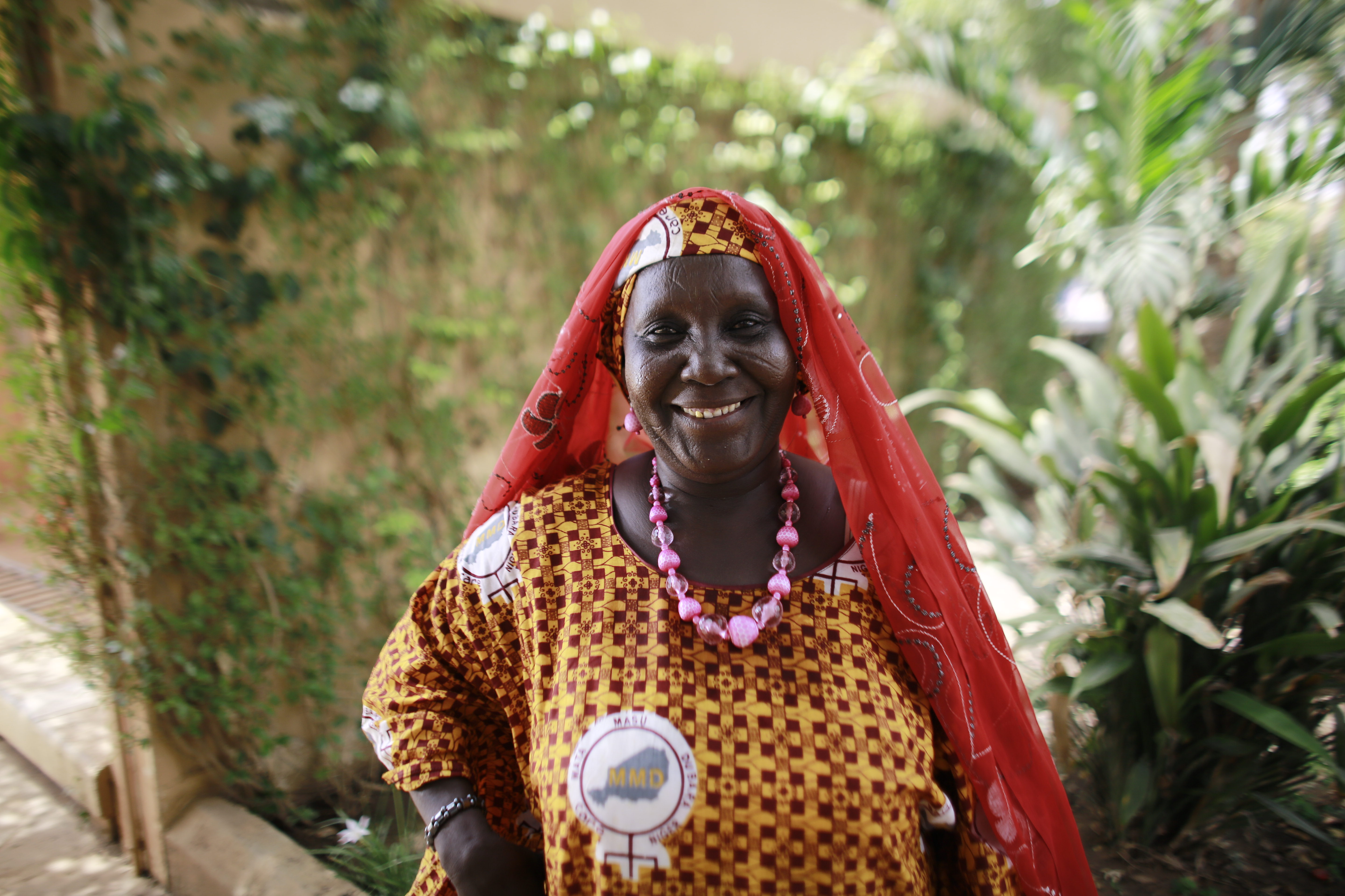 niger_med-i-care-spare-og-la-negruppe-foto-josh-estey-care