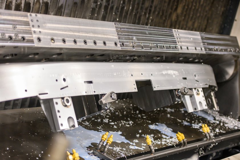 Extruded aluminium front underrun protection